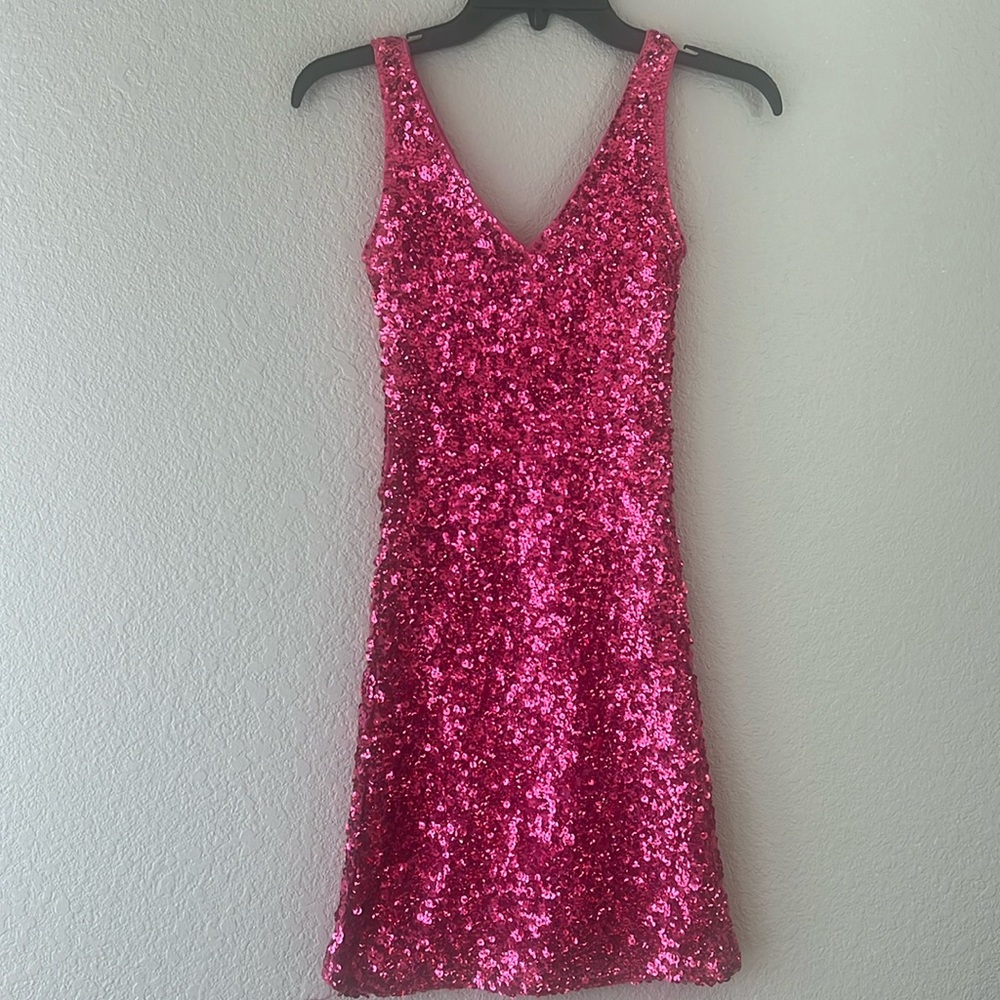 Chaudry KC pink sequin mini dress size small NWT